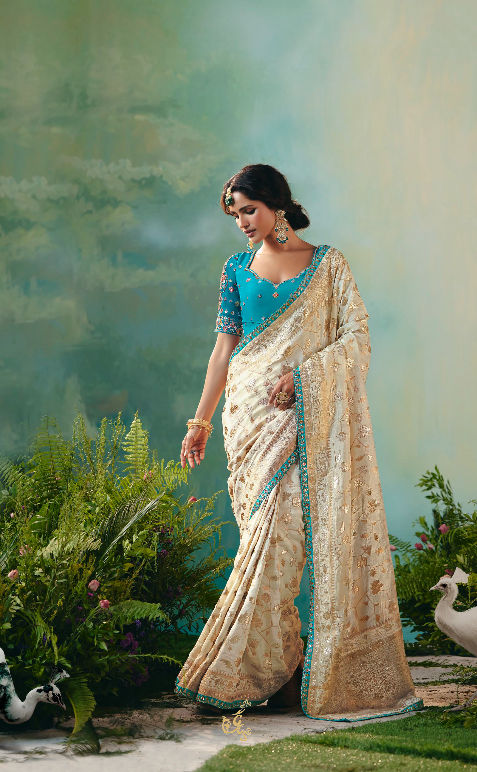 Elegant Off-White Vegan Muga Silk Saree – Sustainable Luxury