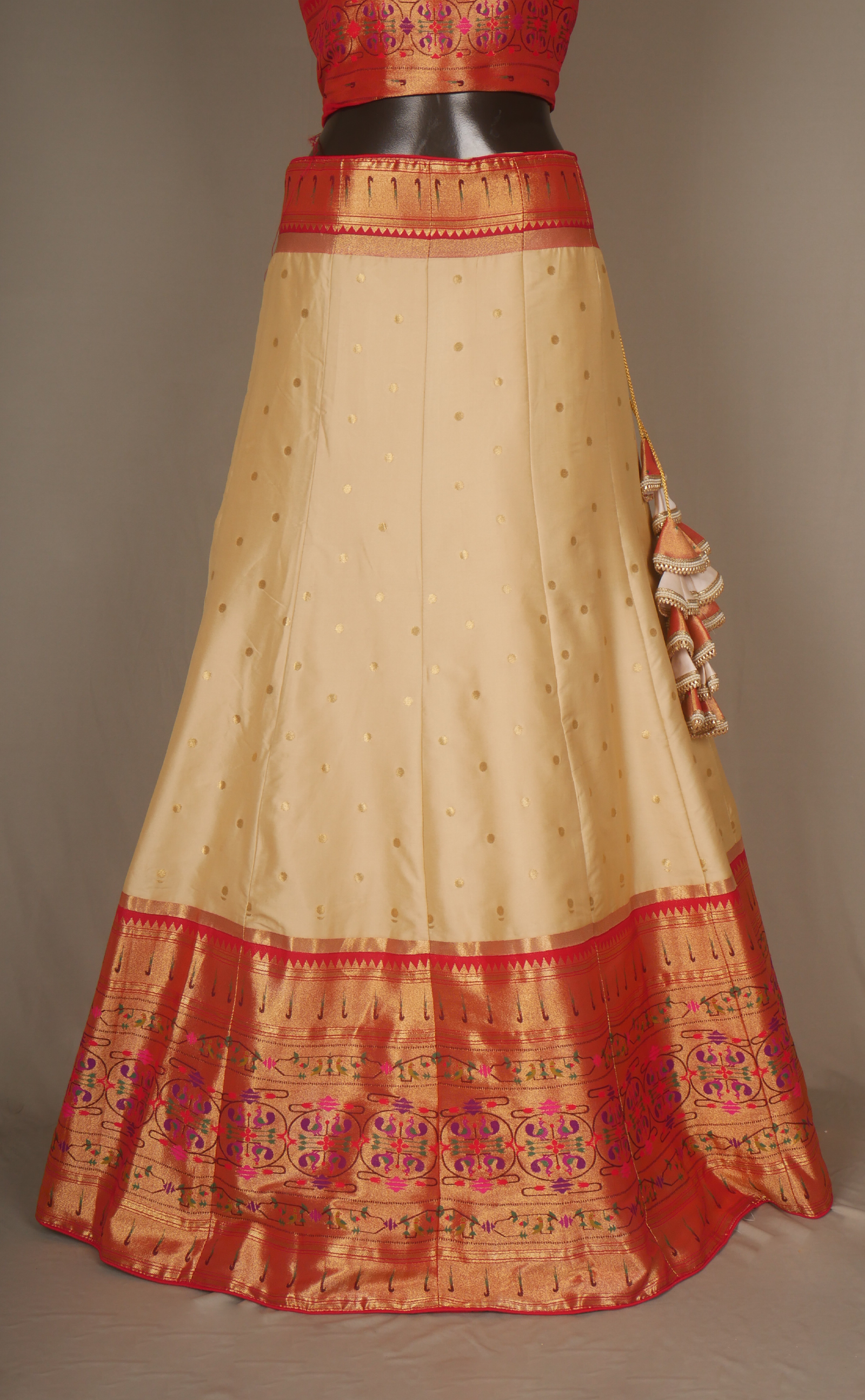 Off-White Paithani Vegan Silk Banarasi Semi-Stitched Lehenga