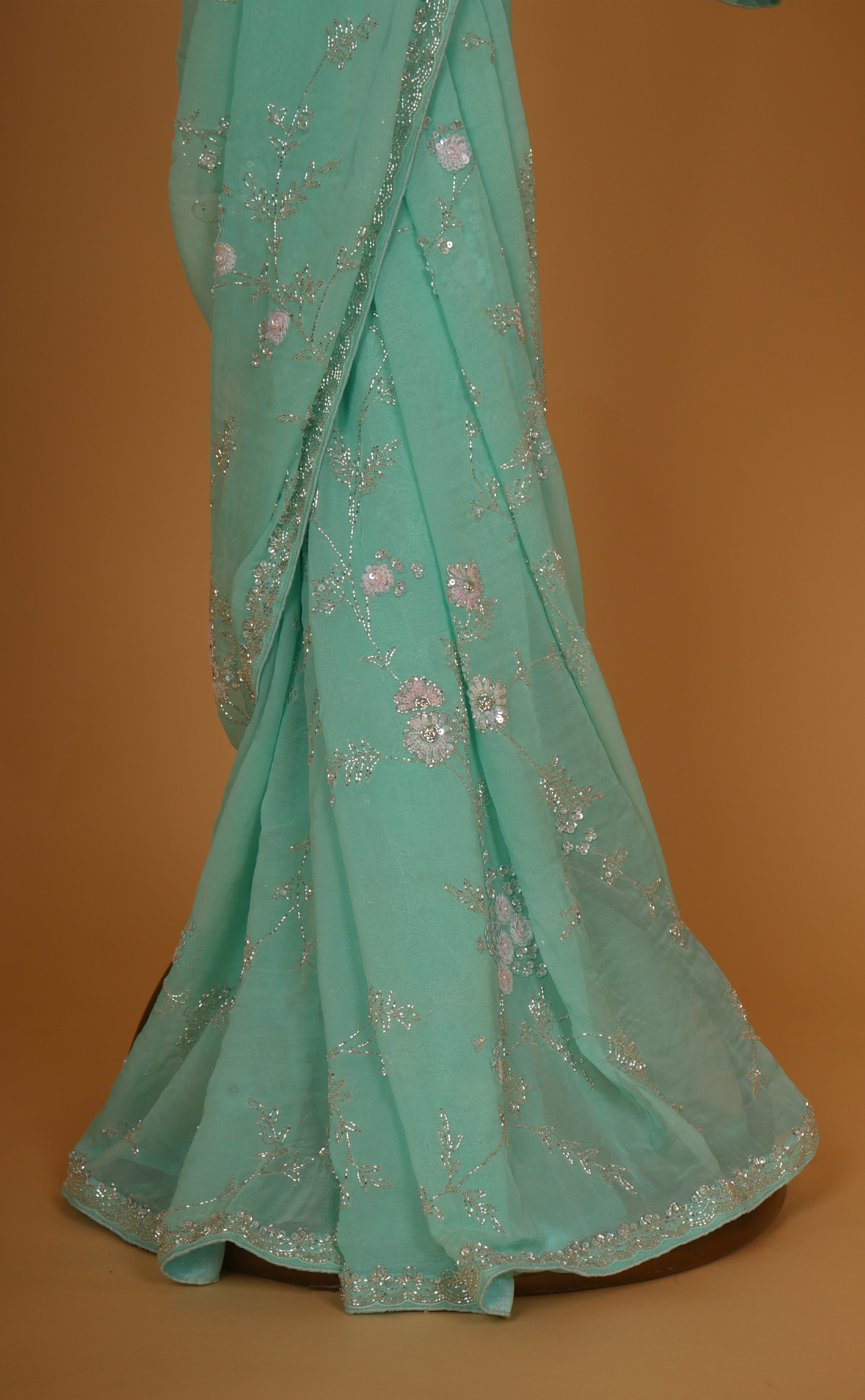 Sea Green Hand Jaal Embroidery Saree In Vegan Georgette