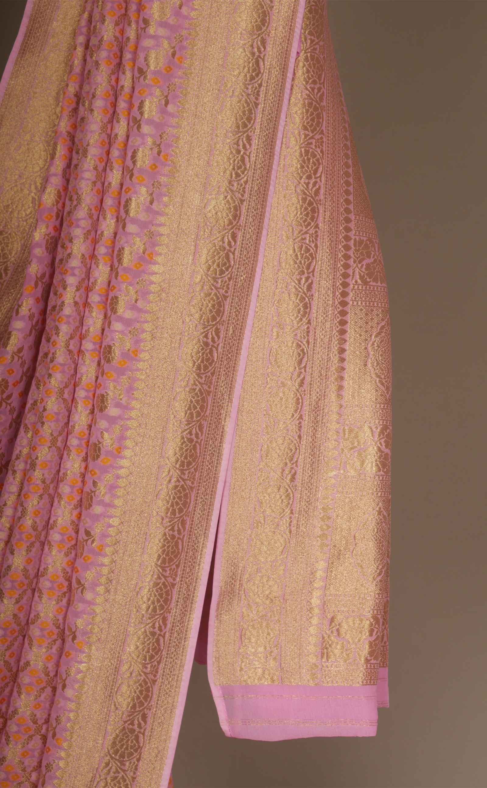 Pastle Pink Khaddi Vegan Georgette Bandhani