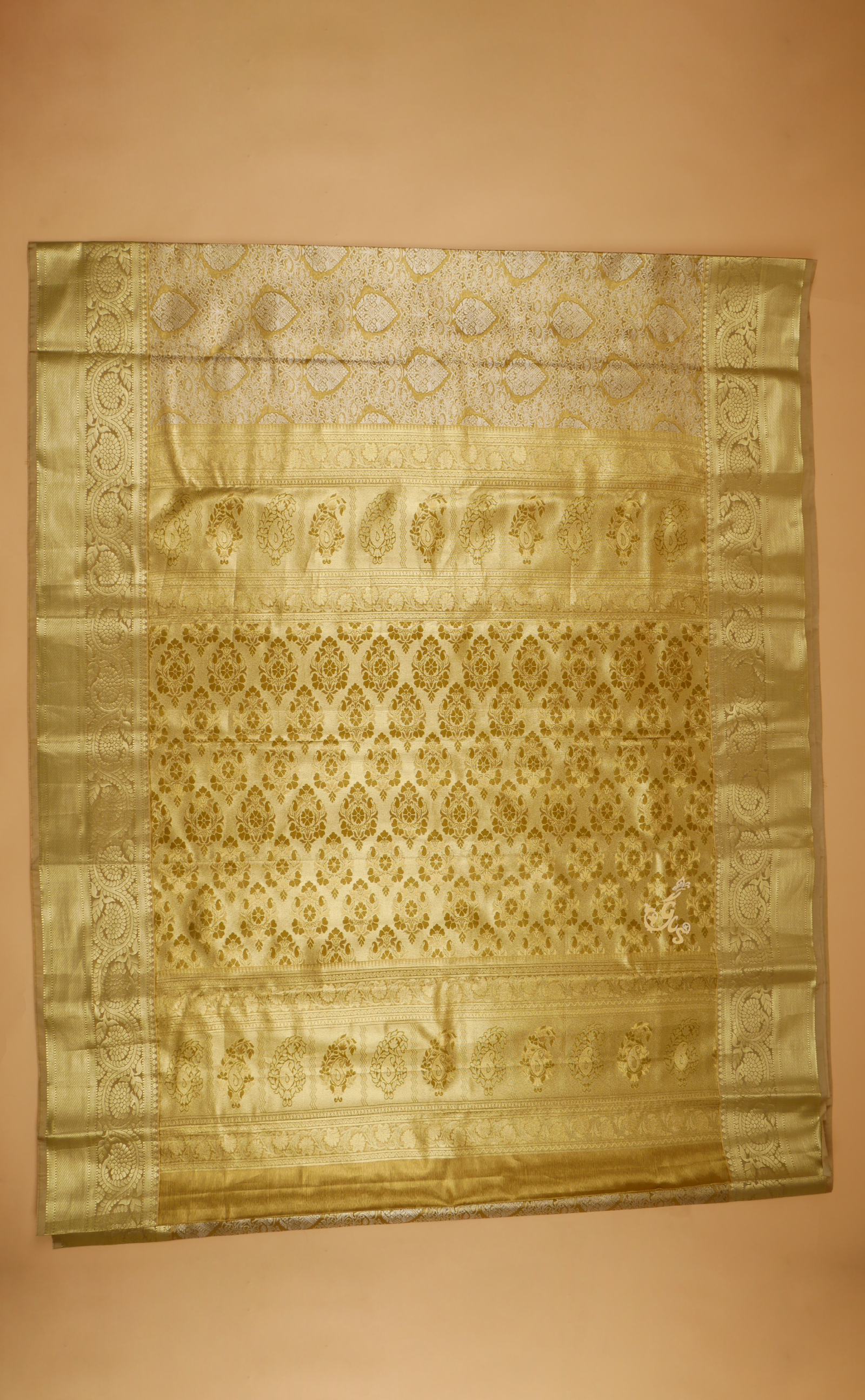 Mehendi Green Tissue Kanjivaram In Vegan Silk