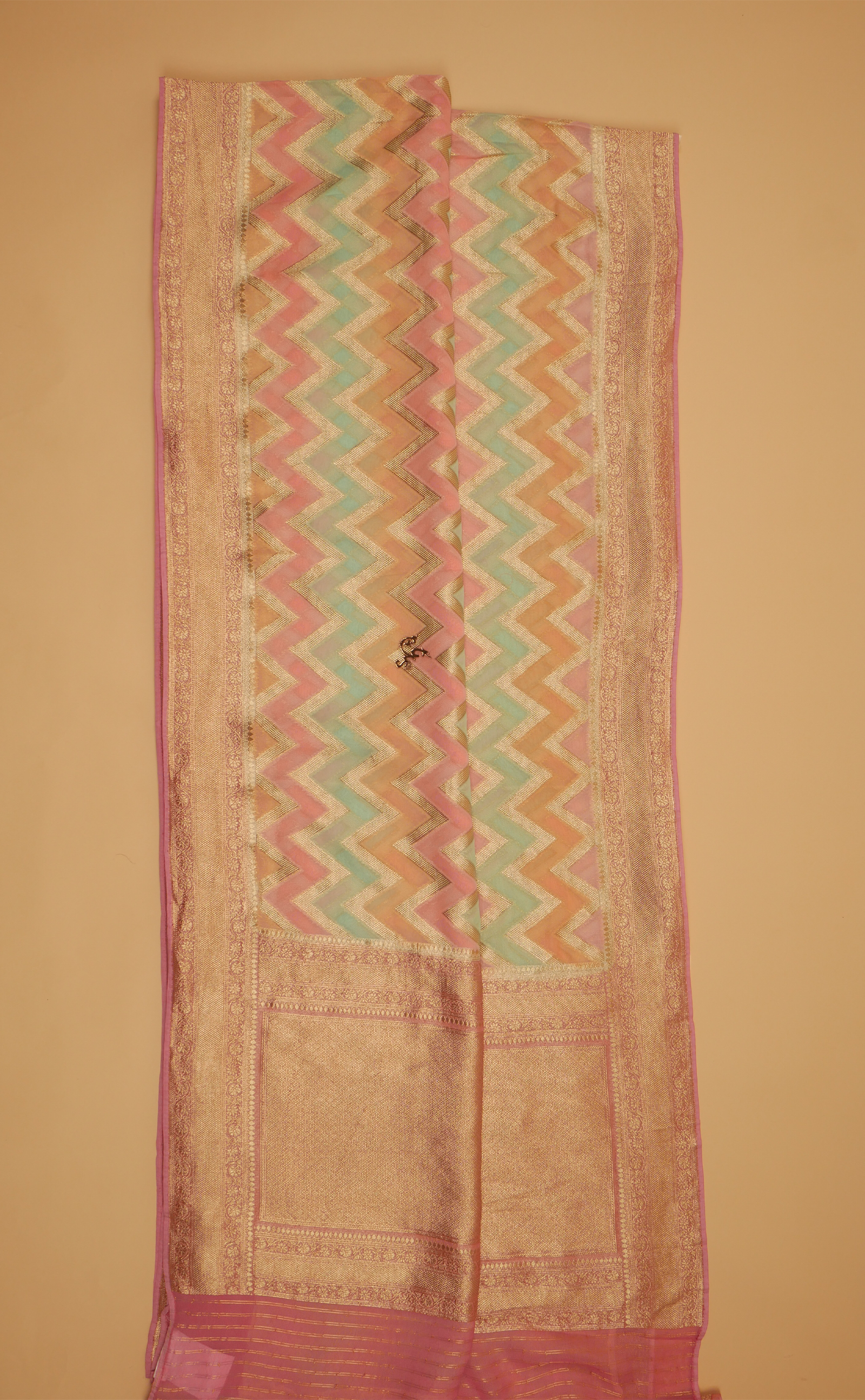 MULTICOLOURED KHADDI VEGAN GEORGETTE BANARASI